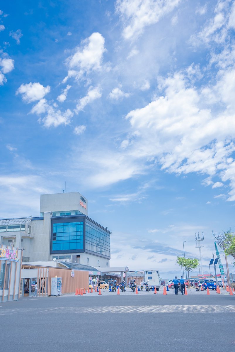 guitardaisuki00's tweet photo. #アニメチック
#japan #photography #photo #lightroom #blue #kf_gallery #raw_japan #japangem #photo_shorttrip #photo_travelers #japan_bestpic_ #japan_photogroup #japantravelphoto #photo_map
#5min_japan
#look_japan https://t.co/e3oa6OgkxO