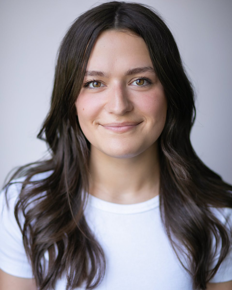 KatieShepherd_'s tweet photo. Thank you to @davidjohnimages for the amazing new headshots! Always such a lovely shoot and incredible results!! 💗🎭 https://t.co/dg3IUXzE9z