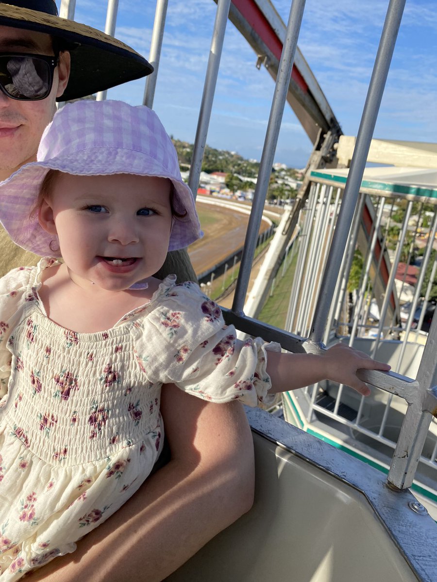 Kait52481's tweet photo. Took Nora on a Ferris wheel today… she has no sense of danger or fear. https://t.co/joanmEGYZo