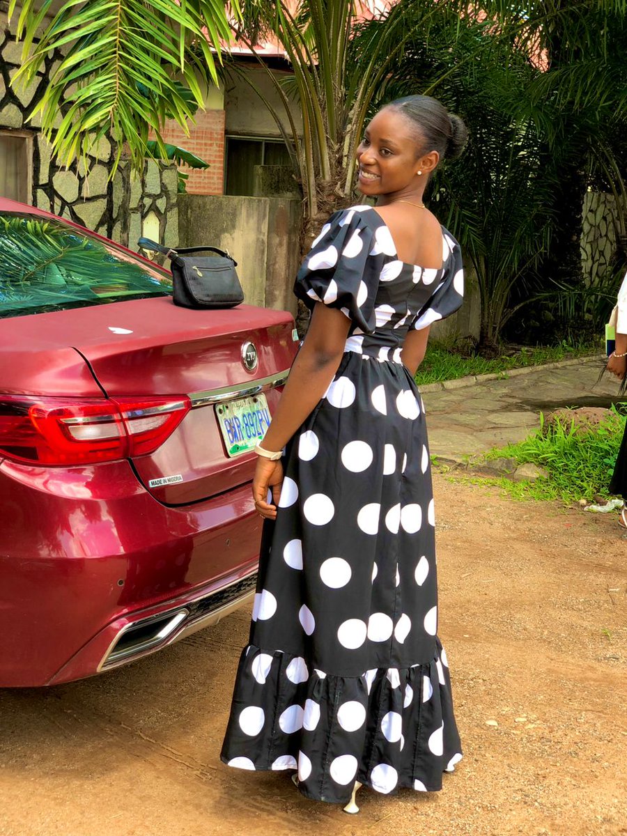 MissZurri's tweet photo. The fine babe God is helping 🥰❤️
And guess what?😁
It is my favorite day of the week!🤸😁
#benuetwitter
#rccg
#ChefDeo https://t.co/S8WJJ1PADh