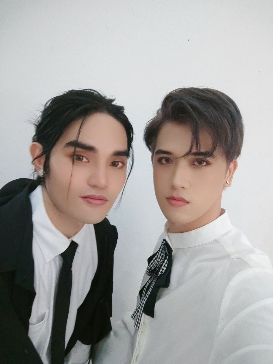 1 dream, 2 different paths, 1 goal. We are making it happen. Mabuhay ang PPOP, Mabuhay ang OPM. 💛💙 <a href="/imszmc/">PABLO</a> 👌