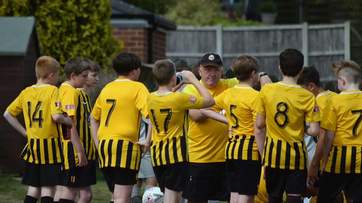 Good luck to Dave Hoult and his U17s team in what will be their last games for the club today.

📸 From the first-ever game on Pitch One in 2020

#EndofanEra #TuptonTournament