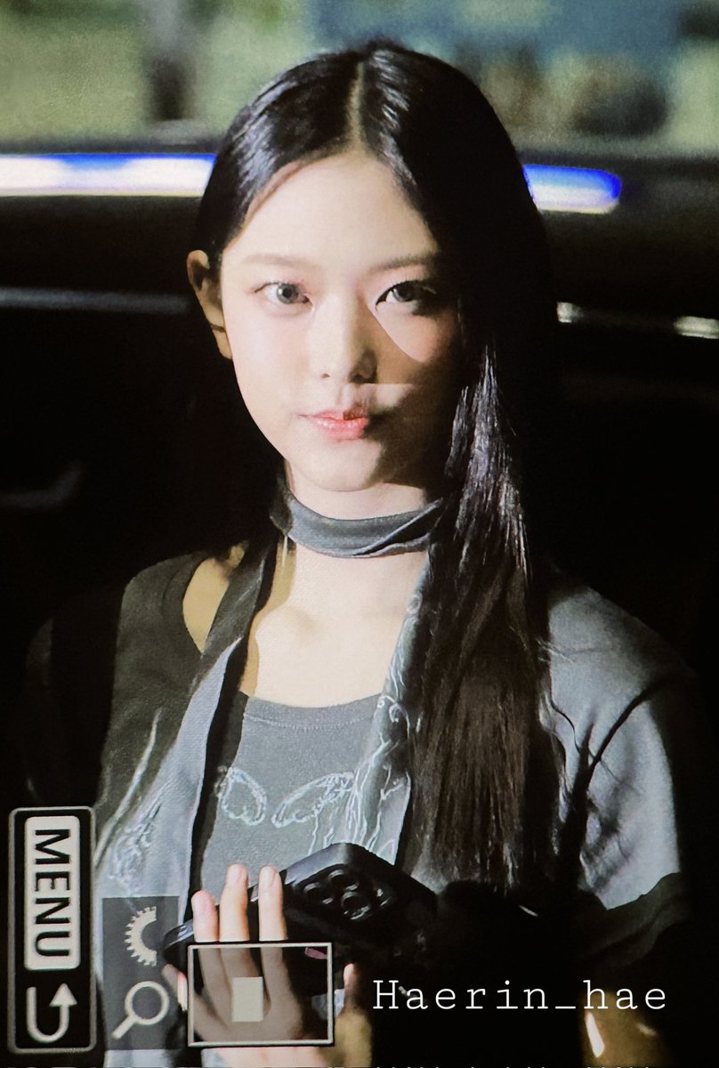 230702 팬미팅 퇴근 preview

#뉴진스 #Newjeans #해린 #Haerin