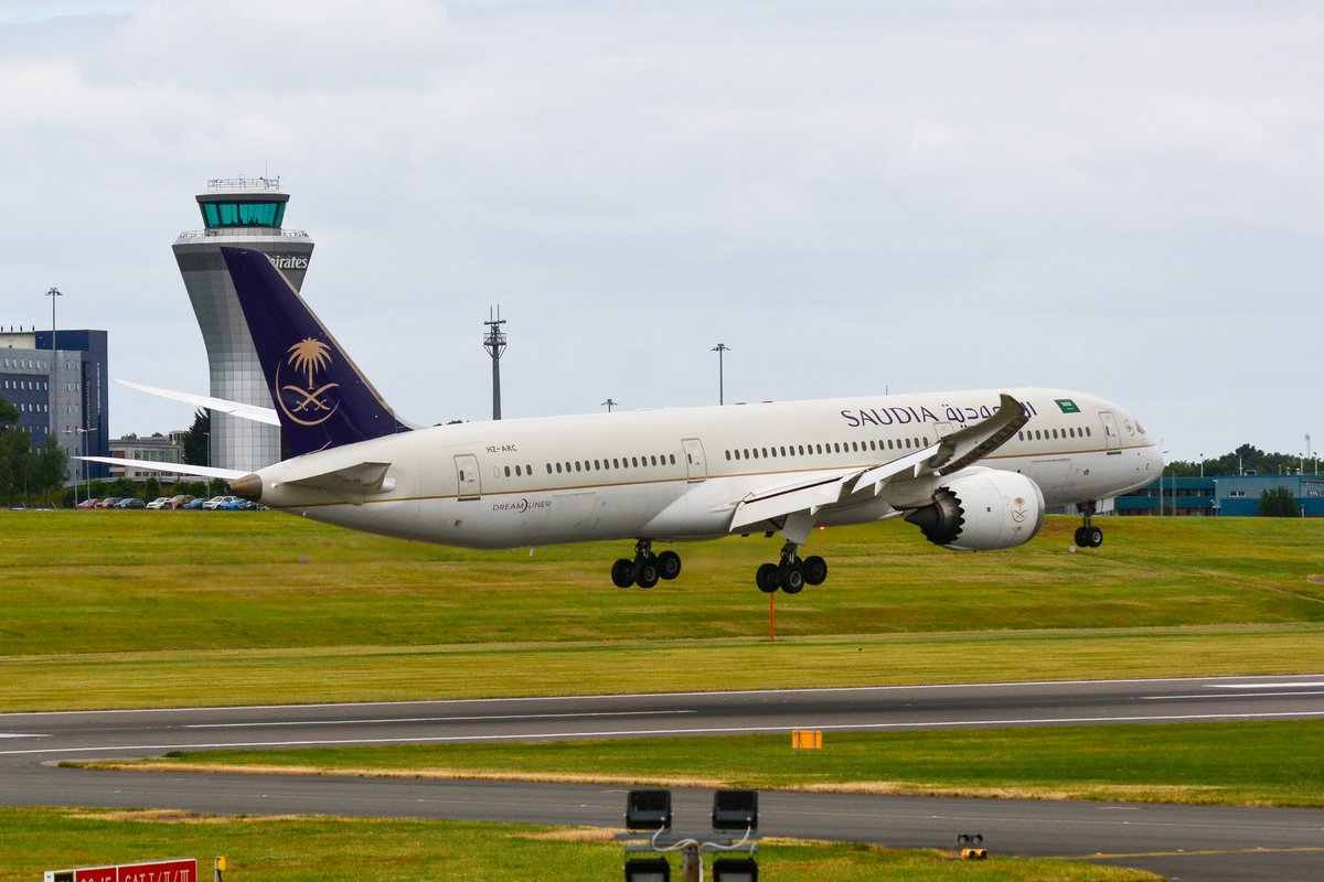 Aviation Gift Shack tweet media