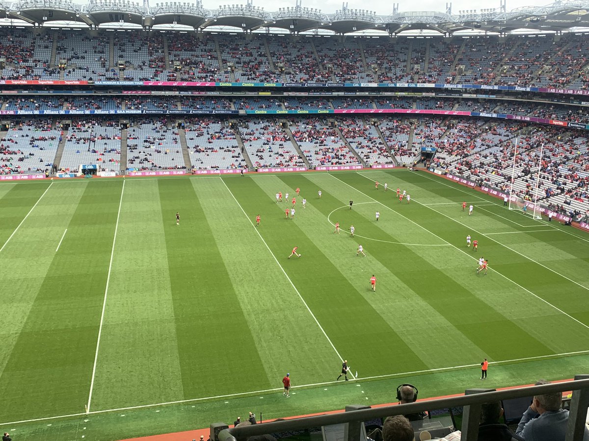 SheehanDiarmuid's tweet photo. @Corkman_ie you’d really want to love the game. Nobody in Derry half right now. https://t.co/eoPqESsRwl