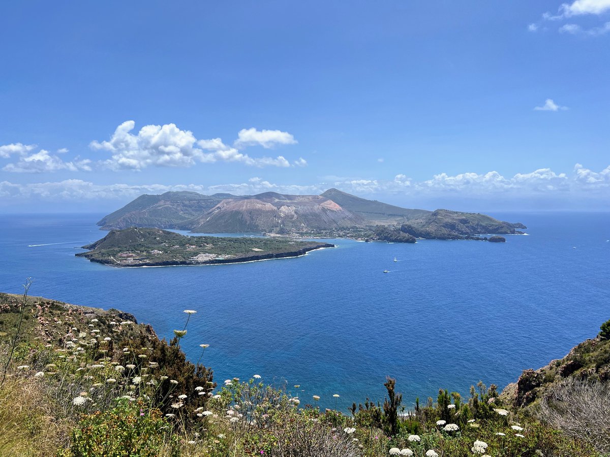 Lizzie Roeble (@lizzie_roeble) on Twitter photo Exploring a bit before the #IslandBiology2023 conference. View of Vulcano from Lipari ๐๐๏ธ
<a href="/IslandBiology/">Society of Island Biology</a> Exploring a bit before the #IslandBiology2023 conference. View of Vulcano from Lipari ๐๐๏ธ
<a href="/IslandBiology/">Society of Island Biology</a>