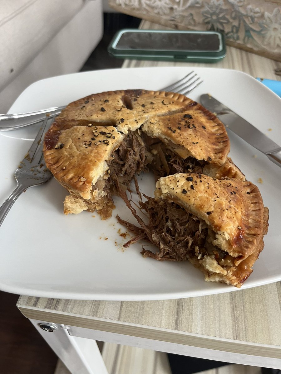 TWilsonOttawa's tweet photo. He made me a dozen venison back strap peppercorn meat pies and they’re absolutely delicious 😋 ❤️🦌 tender and savoury with homemade crust 🇨🇦🍽️ #Hunt #Eat #SelfSourced #organic #JustHunt #Canadian #OntarioBuck https://t.co/dI7a7kit2U