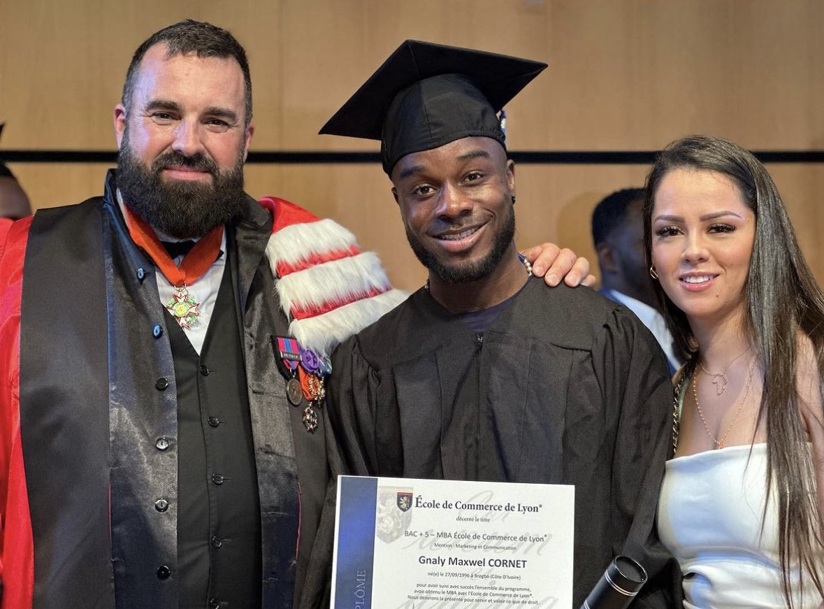 Actu Foot tweet media