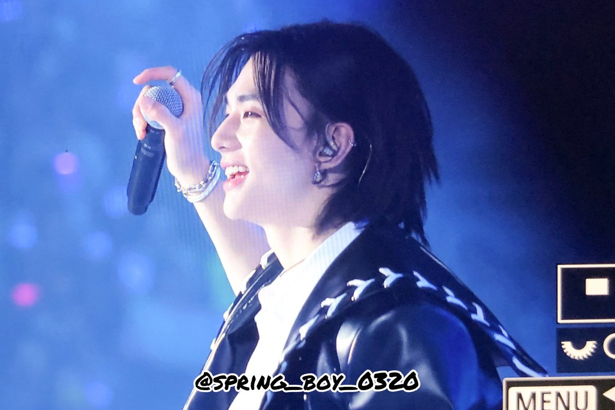 spring_boy_0320's tweet photo. 230702 팬미팅
#현진 #황현진 #hyunjin @Stray_Kids https://t.co/26Rv8NjAgp