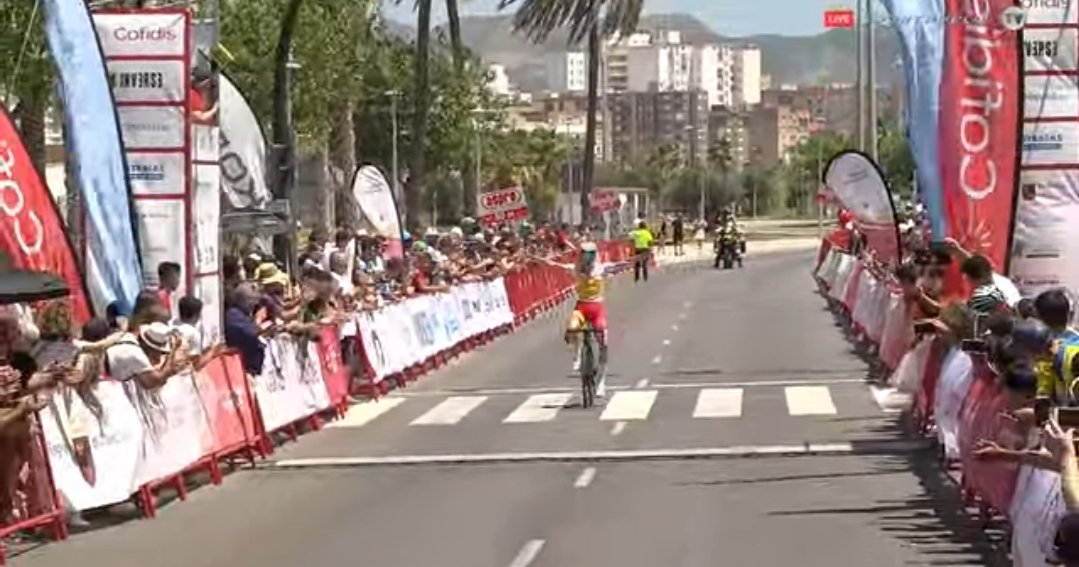 #CEJuniorCartagena23 

¡Álvaro García es campeón de España!😭