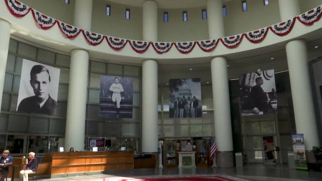George H.W. Bush Museum: Where Learning About History Is Almost as Exciting as Watching Paint Dry

https://t.co/FOK0MCRsSQ https://t.co/4C9VsLMq3g