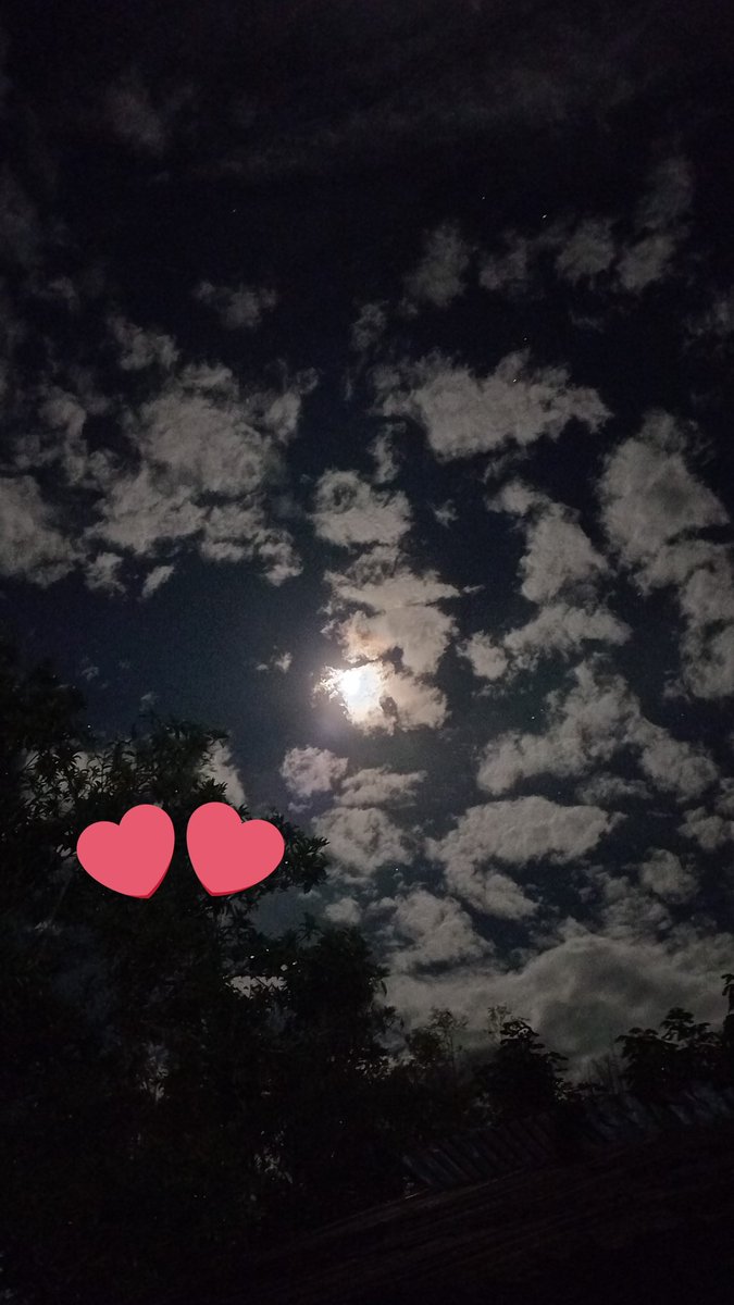 1612Rewa's tweet image. I need Samsung Galaxy S23 😭😭😭 Yoongi apa ga mau ngasi nih 😭😭😭 

#langit #bulan