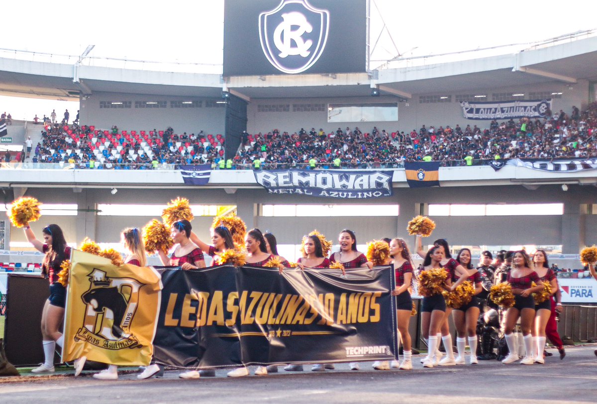 LeoasAzulinas's tweet image. Leoas Azulinas - 10 anos, obrigada #techprint 💙

📸 Fernando Torres