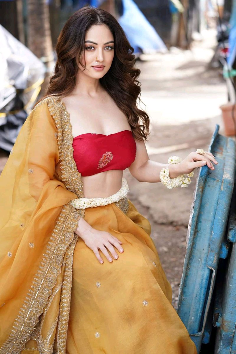 bhojicinema's tweet photo. तुम इतनी खूबसूरत हो 😍
.
#SandeepaDhar #Bollywood #bollywoodactress #bollywoodstar https://t.co/3tEONY8goH