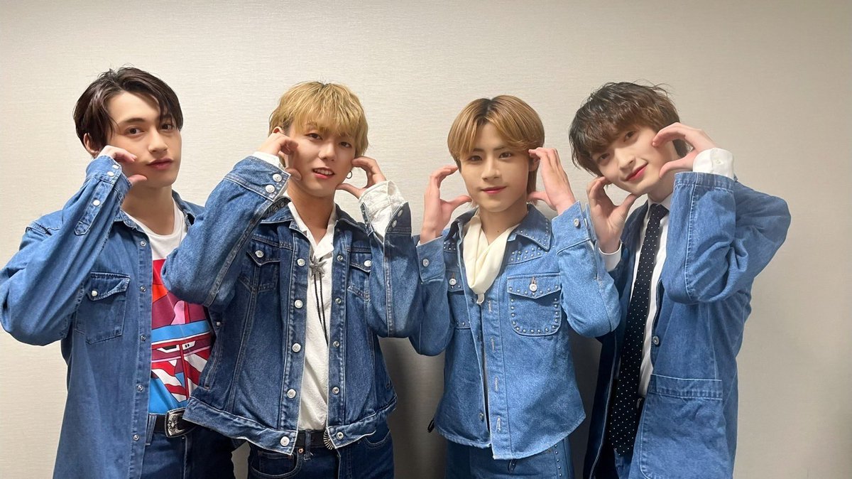 BXW_official's tweet photo. ＼🎤Thank You🎤／

本日はMAG FESにお越しくださった皆様ありがとうございました‼️

大きなステージでのパフォーマンスに
久しぶりの衣装👕楽しめましたか❓

次回は7月6日FREELIVE3rdでお待ちしております🙇🏻‍♂️

#BXW #ビエク https://t.co/HZzudFG4rD