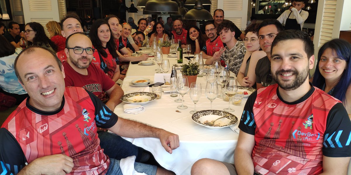 dev_bcn's tweet photo. Team lunch with a great group of volunteers, before the real "party" begins. 
This could not be possible without them. https://t.co/DYklGmhoSV