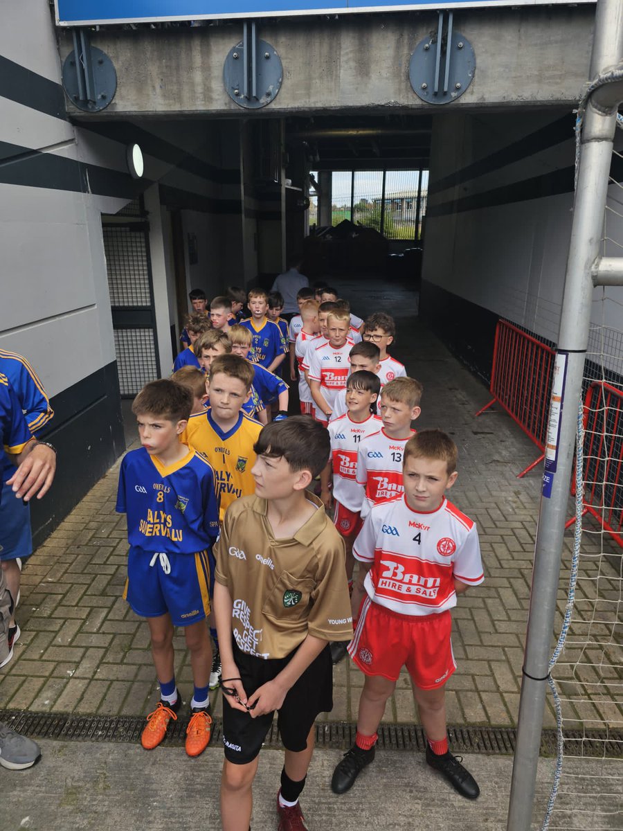 TirnanOgPdown's tweet photo. Well done to our 13 boys who took to the field in Croke Park yesterday, the stuff dreams are made of ⭐️ a fantastic opportunity for the lads. Thank you @Armagh_GAA thank you coaches Barry, Darren, Declan and Seamie 👏👏🇦🇹🧡🤍 #forclubandcounty https://t.co/bNLFTJ28zp