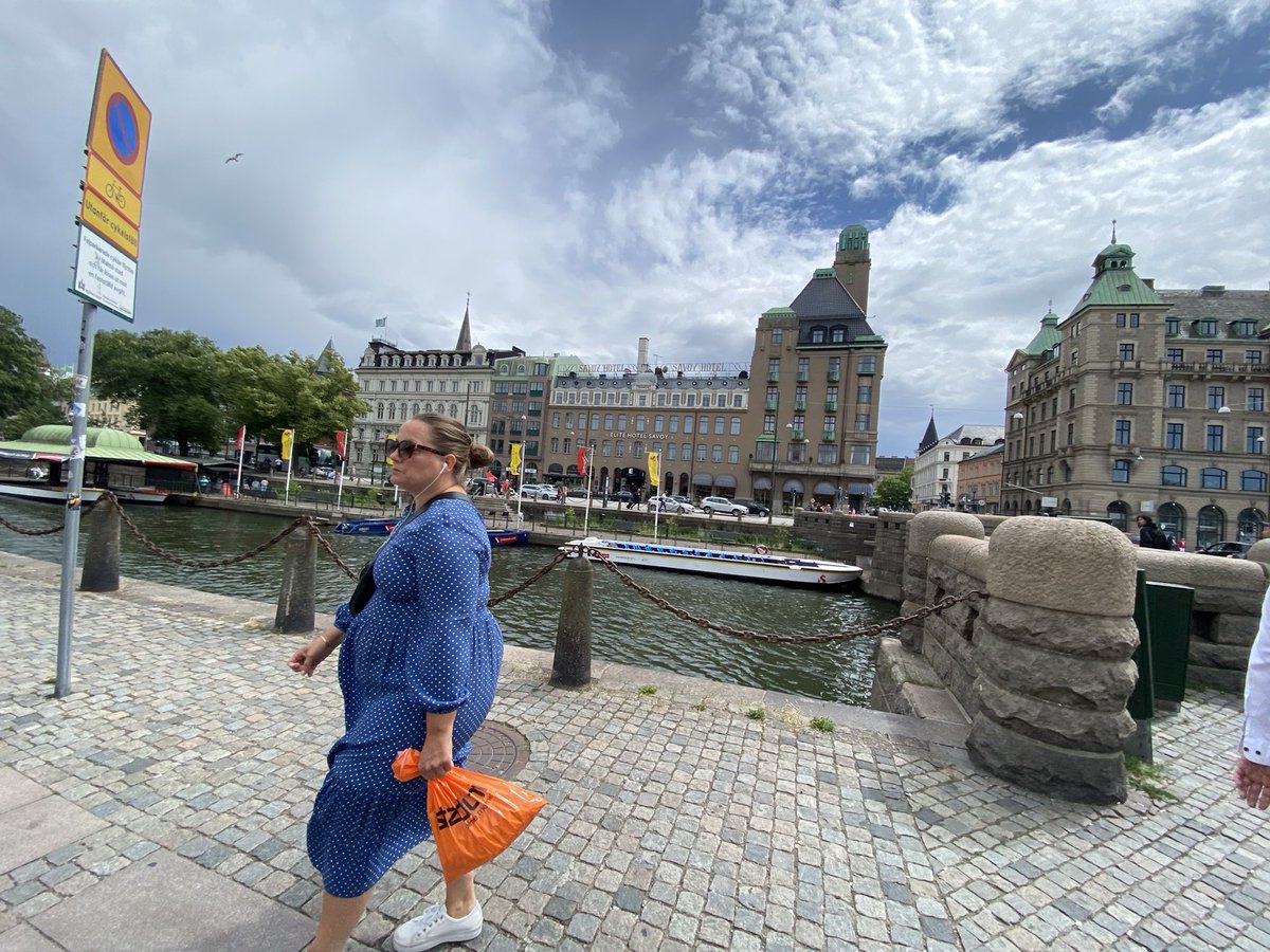 もりかわまさのぶ 横浜 日本大通 mass×mass | LOCAL BOOK STORE kita tweet media