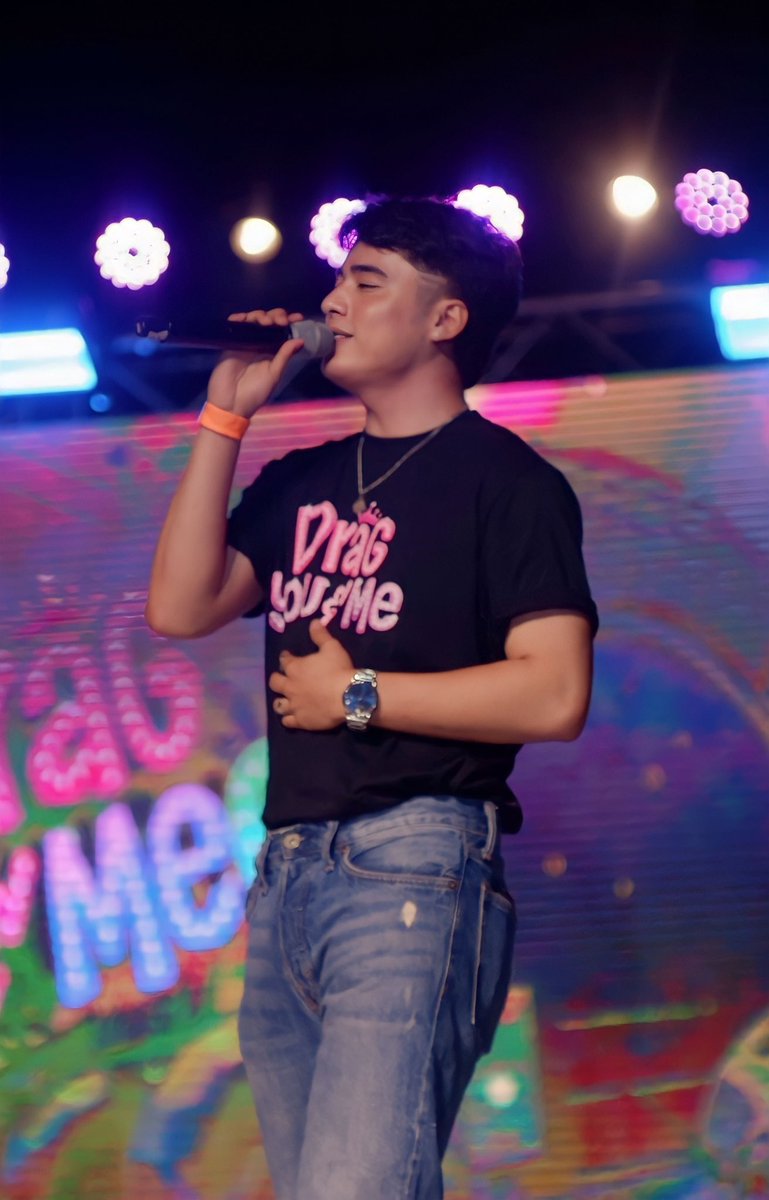 imJCAlcantara's tweet photo. #DragYouAndMe https://t.co/XhD8mWS8m2