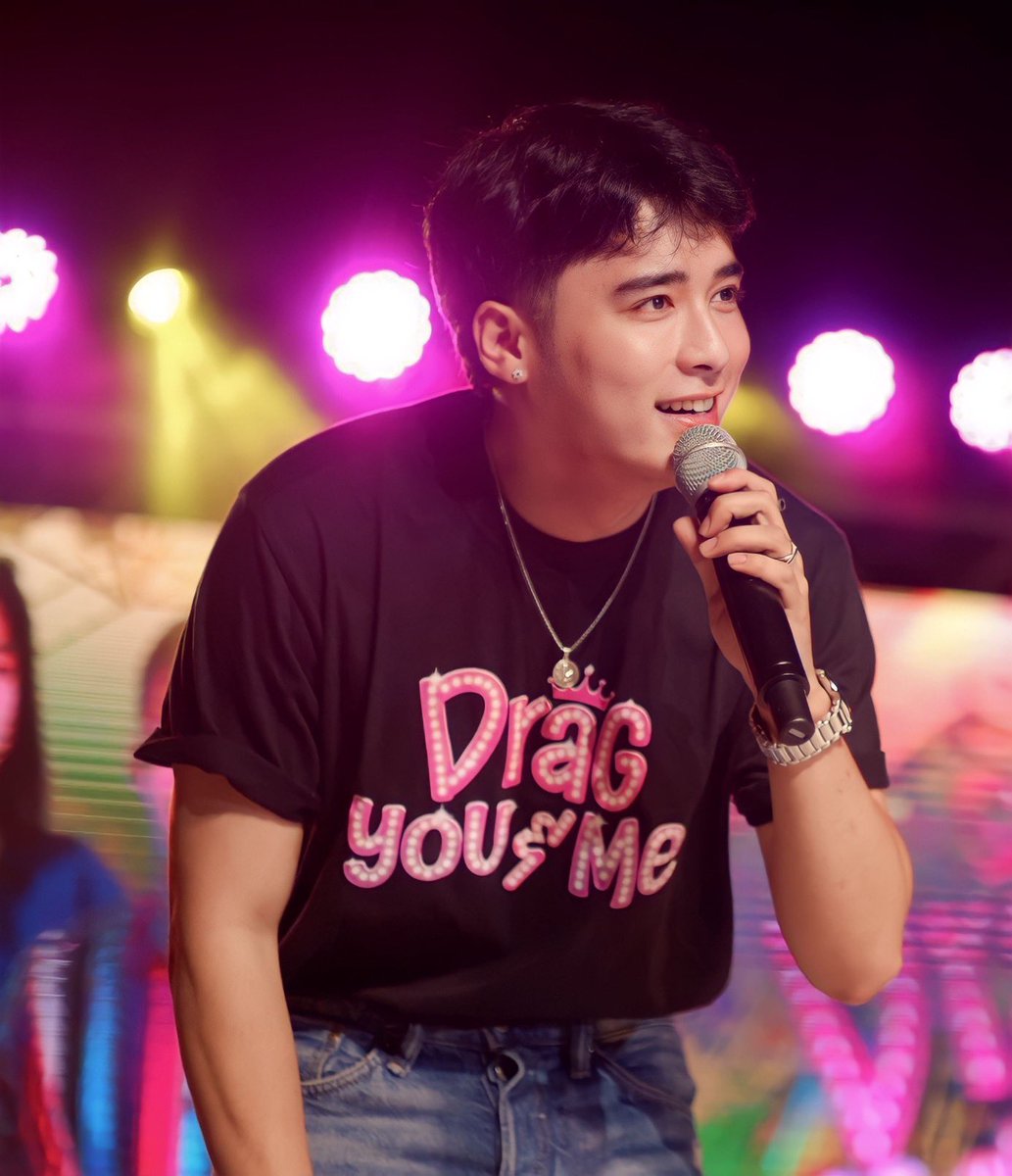 imJCAlcantara's tweet photo. #DragYouAndMe https://t.co/XhD8mWS8m2