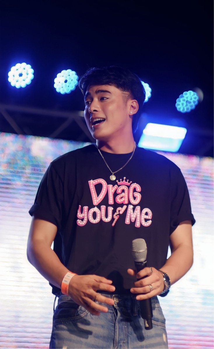 imJCAlcantara's tweet photo. #DragYouAndMe https://t.co/XhD8mWS8m2