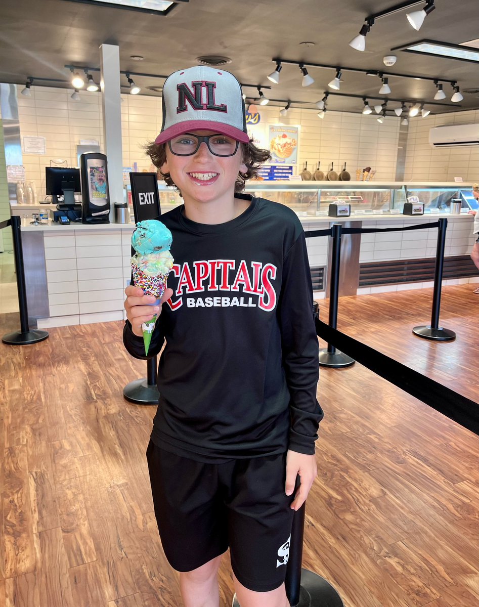 STJCapsU13AAA's tweet photo. It’s time to MEET OUR CAPS! 

Happy bday Rylan Mullowney! 🥳🎂
Age 13
Fav pos:Pitcher/2nd base
Fav team/player: Blue Jays/Matt Chapman
Pre-game meal: Mac &amp; cheese
Fav memory: Stealing home in extra innings to advance to final at GMTournament
Fun fact: Loves dirt biking/mtn biking https://t.co/Sm9uFwStL8