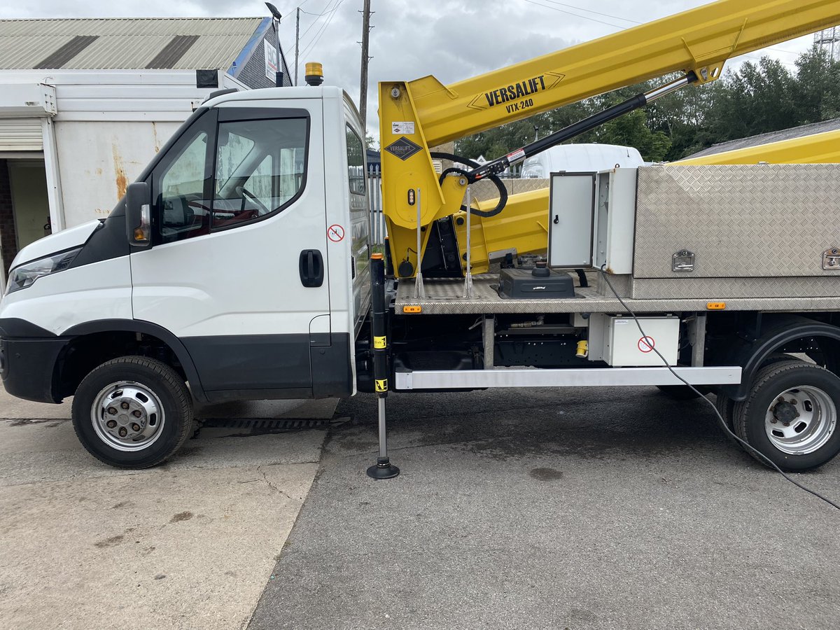 MEWP_Sales's tweet photo. Versalift VTX240 For Sale £64,000+VAT call Nick on 07904 413684 for more details https://t.co/w5aMr7rQes