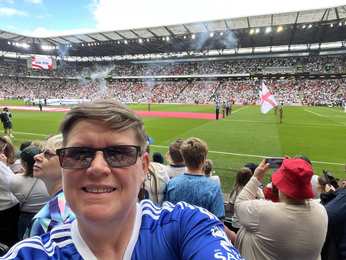 @LCFC #Lionesses #StadiumMK