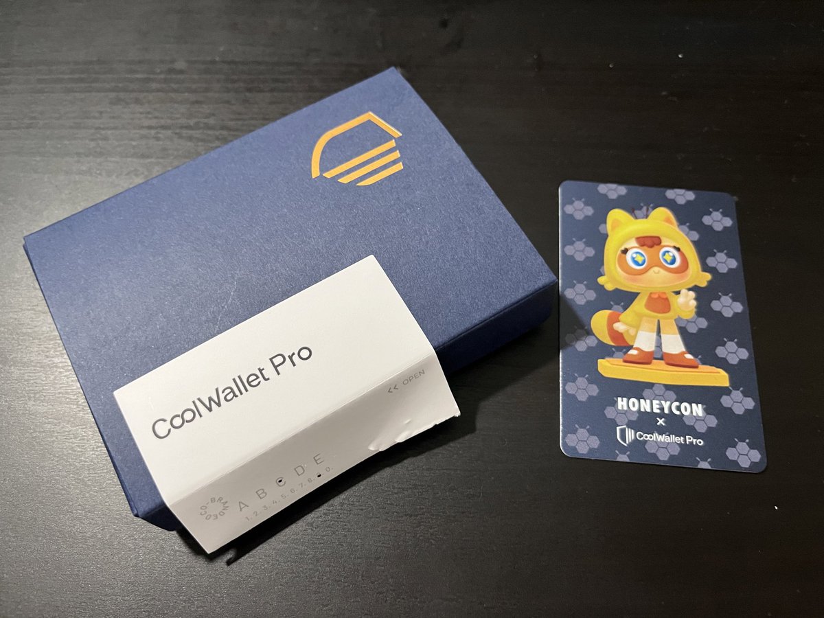 .<a href="/Honeycon_io/">HONEYCON</a> 
IVSで嬉しかったことは、ハニコンでガラガラ回したら謎にハードウェアウォレット( <a href="/coolwallet/">CoolWallet</a> )を当てたこと。しかもコラボ仕様で驚いた🐝

最近HWW好きだったので助かる。