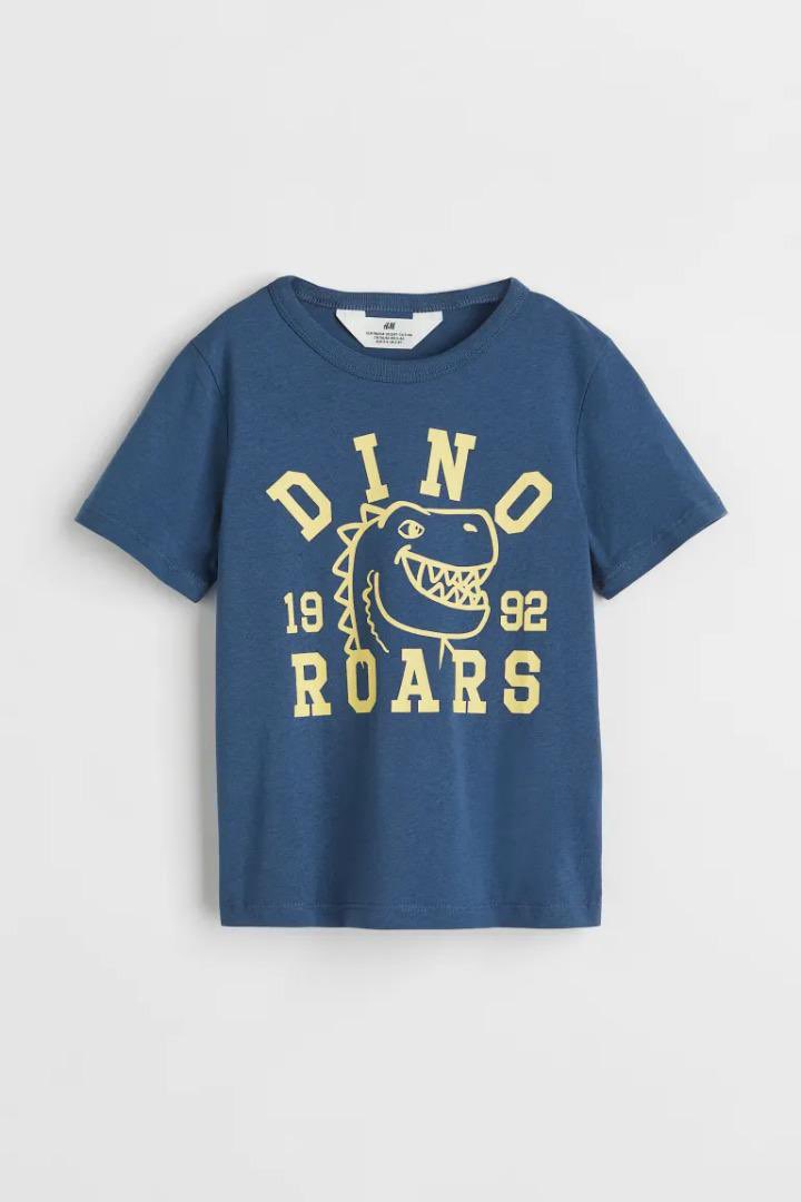 The_Estoreug's tweet photo. Discover the canvas of childhood imagination! Our store is proud to showcase the coolest kids' t-shirts with stunning artwork that sparks creativity and makes hearts smile. Shop now and let your little ones wear art on their sleeves! #KidsFashion #ArtisticApparel https://t.co/yM2tPYqA8C