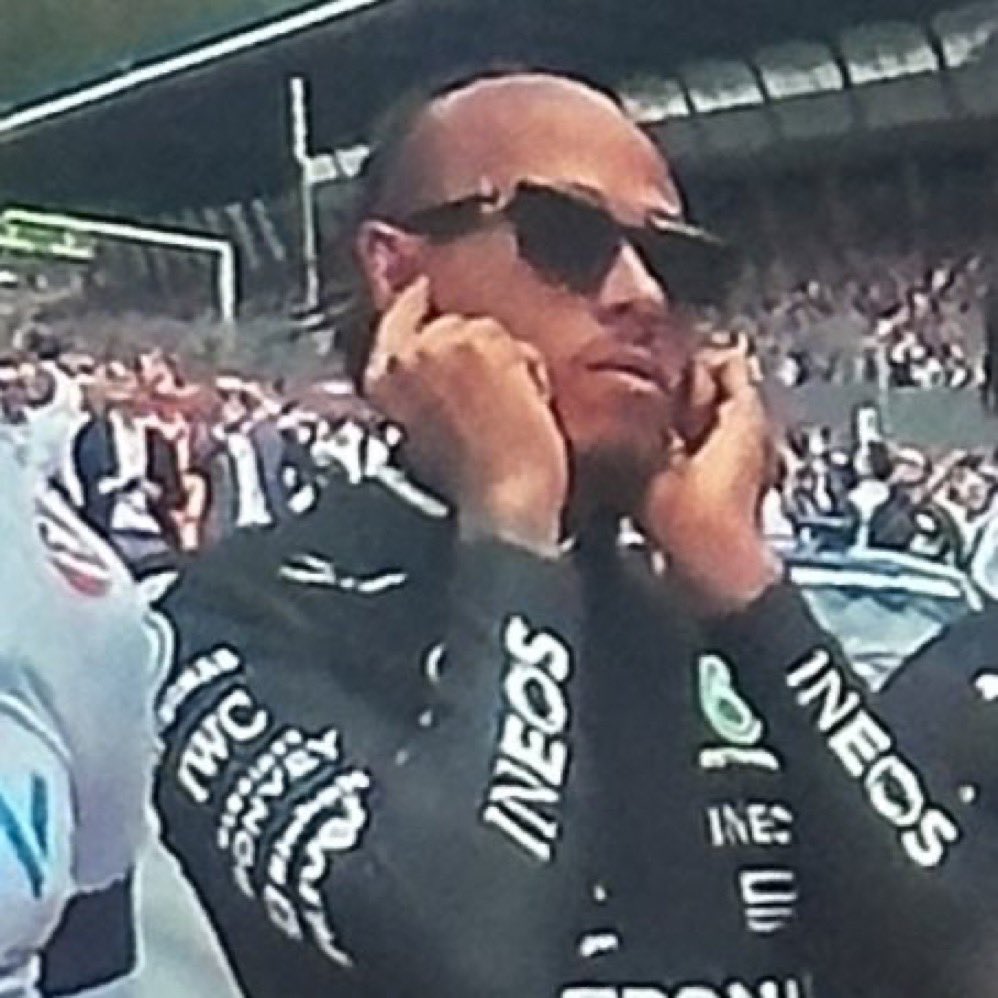 FormulaReaction's tweet photo. “Max has overtaken Charles Leclerc” https://t.co/meiLdETGb4