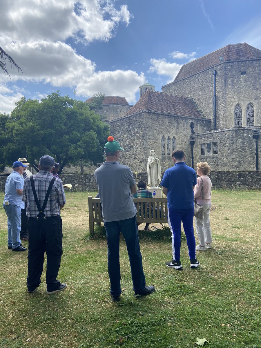 LivingFully_Net's tweet image. Praying to Rosary in the Rosary Garden 🪴 🌺 
#valueability #edithstein #london #uk #aylesford #kent #workshop #conference #june #july #kairos #value #rosary #garden #flowers #prayer