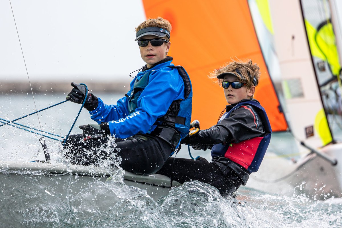 solschsailing's tweet photo. Good luck to Solsch sailors Theo &amp; Will on their way down to the Itchenor schools champs today! Racing starts tomorrow. https://t.co/WRrevB2dj9