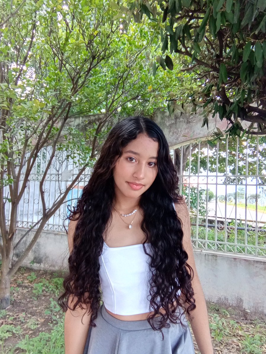 m_roennis's tweet photo. 16 años siendo una morena bien preciosa https://t.co/tIJJef4OOu