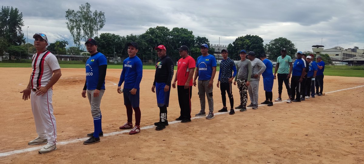 Se realiza gala inauguración de los juegos de Sóftbol entre los equipos de Guárico y Aragua en conmemoración al 70 aniversario de los asaltos a los Cuarteles Moncada y Carlos Manuel de Céspedes. #CubaPorLaVida #CubaCooperaven @cubacooperaven