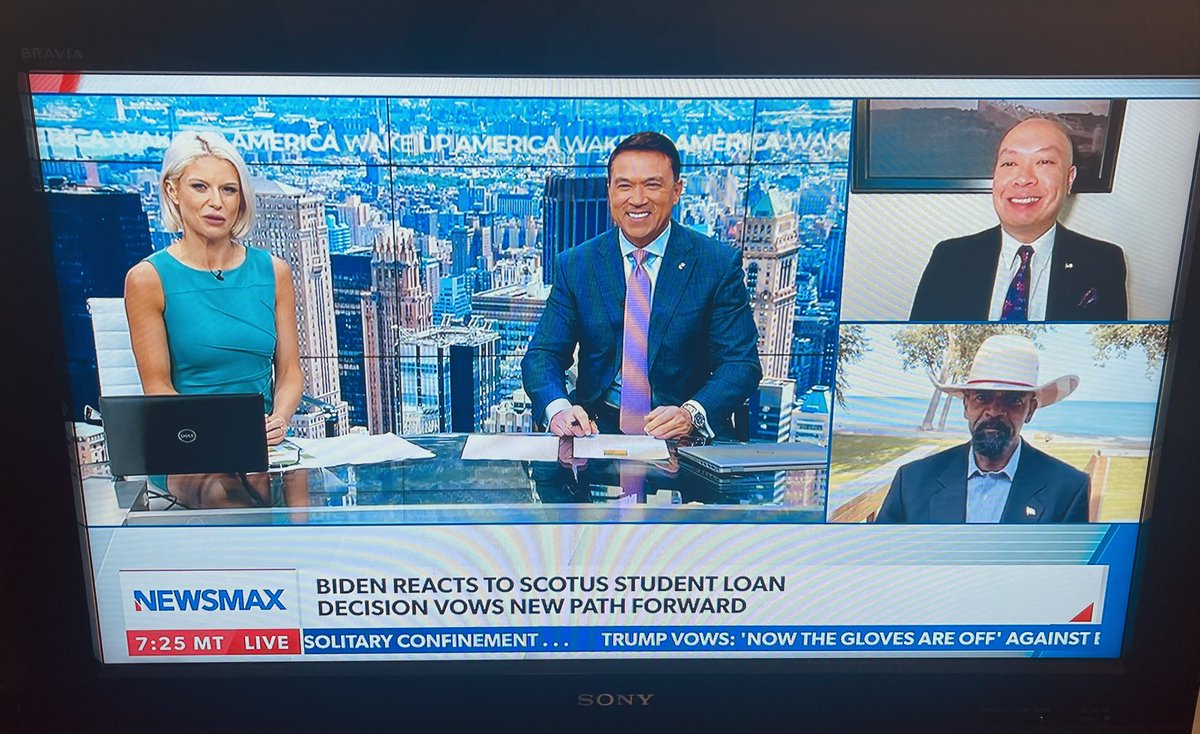RonaldJosephLin's tweet image. Had a fantastic time on “Wake Up America” this morning. Thank you @NEWSMAX for having me on again! 

That being said, wake up America, Happy 4th of July weekend and God bless us all! 🙏🇺🇸🙏🇺🇸