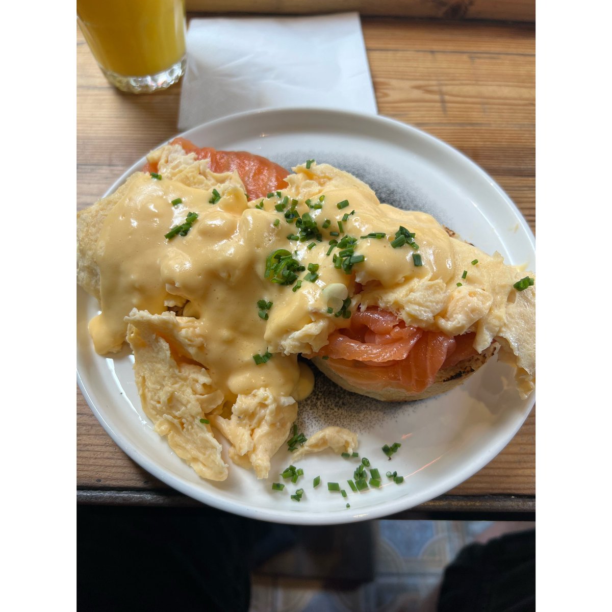 Beautiful 🍳 Benedict from @balanslondon for a pre pride hangover brunch.