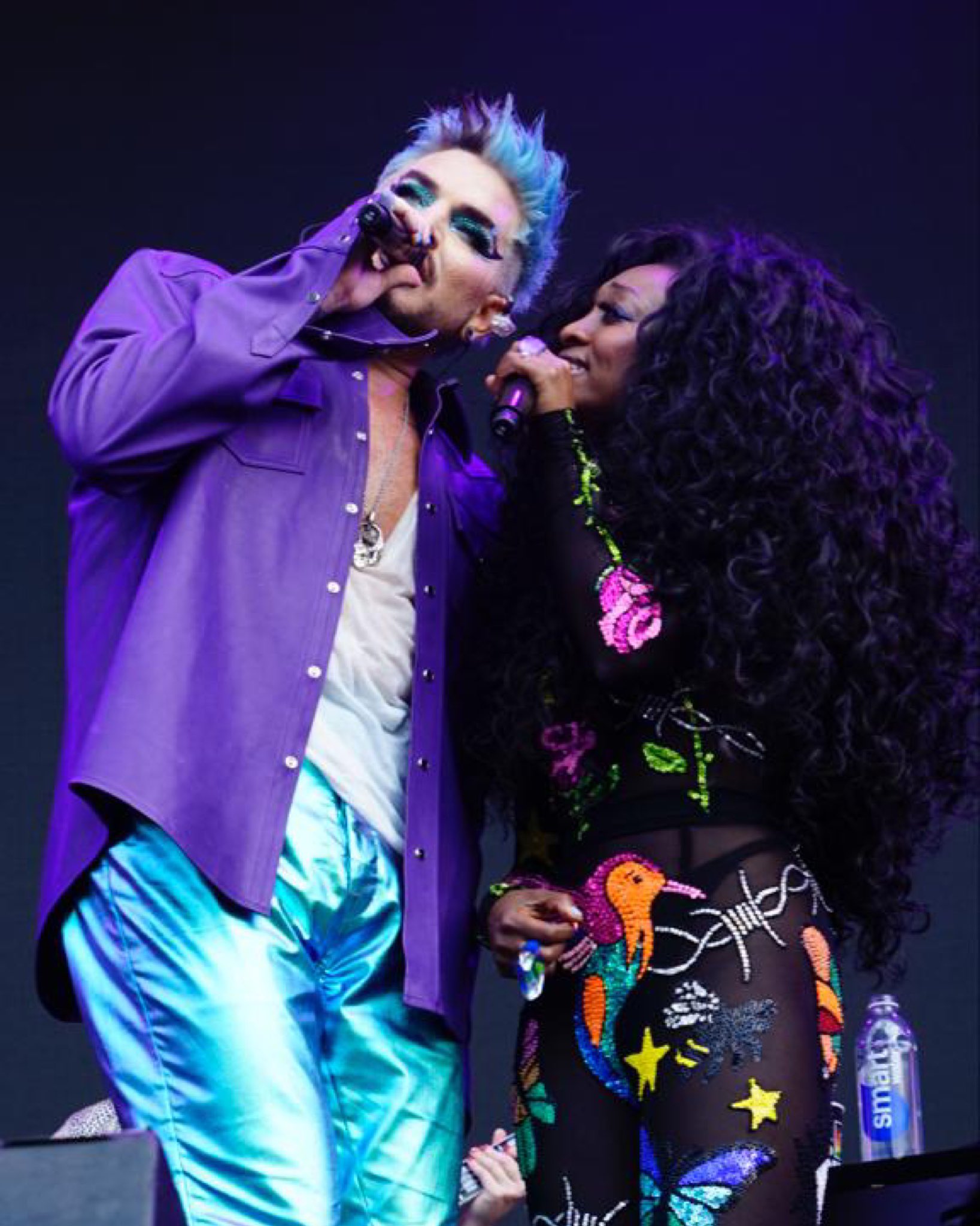 Beverley Knight💙 on X: "So I thought we'd keep it subtle for London Pride… ❤️😅 Surprise!!!! my luvs it was so much fun joining my beautifully fabulous @adamlambert as a surprise guest