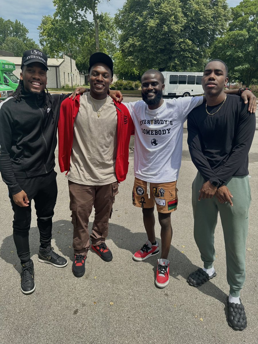 Peace! Naptown’s Back-To-School Drive-Thru event will provide basic schools and materials for our cities youth grades K-12! The event will go on while supplies last! 🫱🏿‍🫲🏾