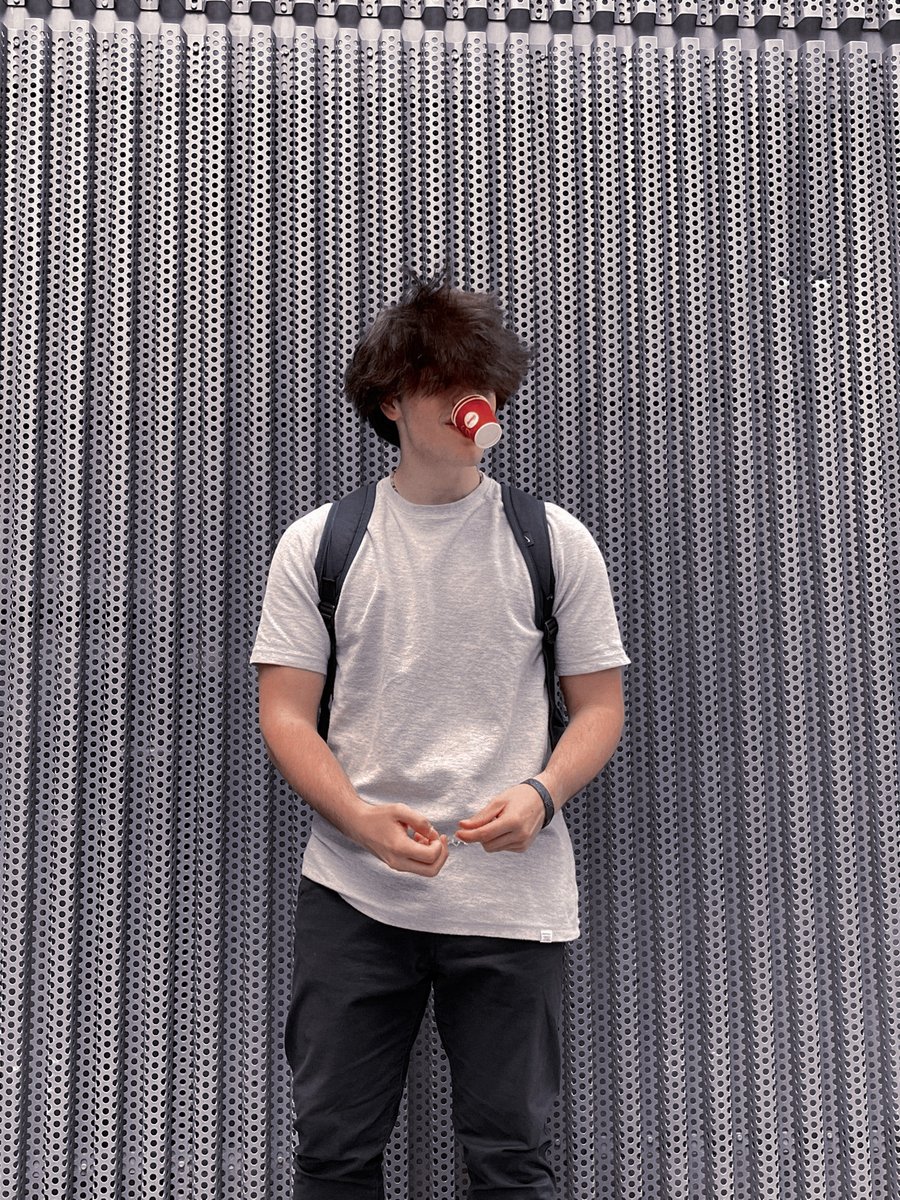 ㅤㅤㅤ    
ㅤㅤㅤ       bom dia do solzinho para vocês
ㅤㅤㅤ