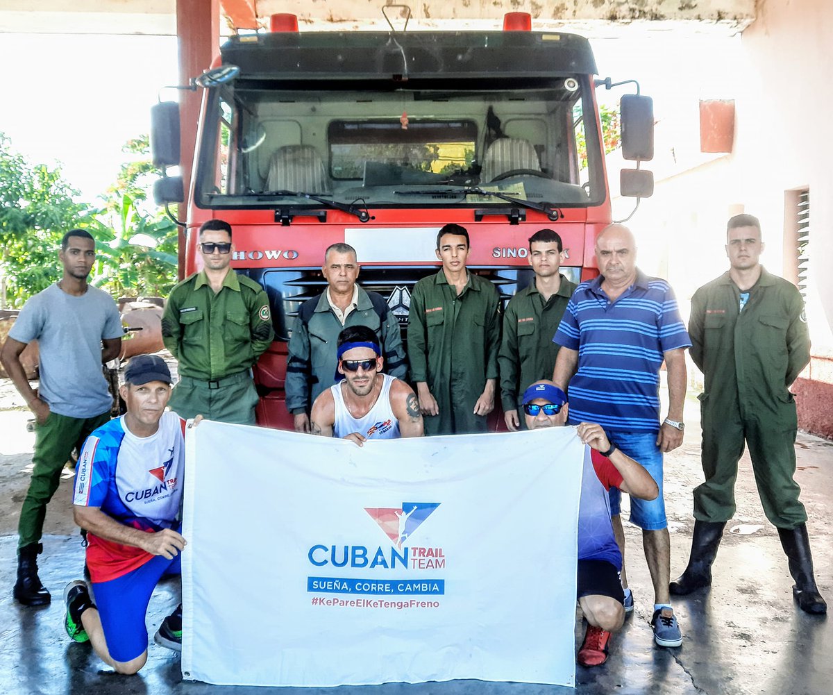 En el día de ayer parte del Cuban Trail Team espirituano realizó recorrido corriendo de #SanctiSpíritusEnMarcha a la Estación de Bomberos en #Fomento para homenajear a los héroes del Saratoga y los Supertanqueros de #Matanzas <a href="/DeivyPrezMartn1/">Deivy Pérez Martín</a> <a href="/diaz_lecter/">Lecter Díaz</a> <a href="/lea20180113/">Leandro</a>