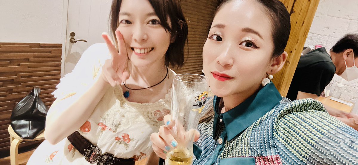 yozzeko's tweet photo. #パルトネール ライブ有難うございました❣️
久々の再会とアンコールで素敵 #ツーマンライブ 💖
本日のセトリ
#るーたった
#潮騒の砂と水面の華唄
#breathtakingscenery
#キラメキ
#なんてロマンスだ!?
#会わないのが当たり前の生活
#満ち欠け
#アンコール
#Rojide∞
次回は8/26夜🌟お待ちしてます https://t.co/95NGXycHiN
