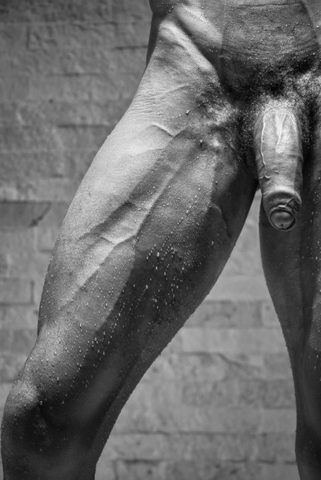 Vascular  Perfection  ✨ @sonnyshowmethe1 ☀️  📷 @EyeFilmzX https://t.co/ebzWXL8Yjl<a class="tags" href="/tag/sonnyshowmethe1">@sonnyshowmethe1</a>