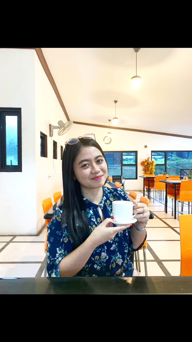 taaanns's tweet photo. kopi ini panas, yang dingin itu sikapmu. Etss https://t.co/DISqHefOnX
