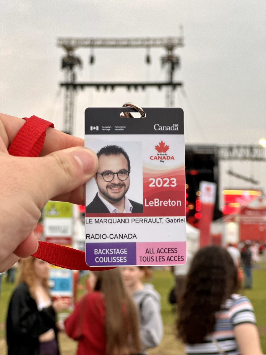 gablmp's tweet photo. Très belle journée hier à couvrir la #FêteduCanada à Ottawa pour @RadioCanadaInfo !🎙️ 

« Les malins » avec @jhademontpetit 
Le @Radiojournal_RC
L’émission spéciale animée par @MelCulture https://t.co/YEaMr8K8ki