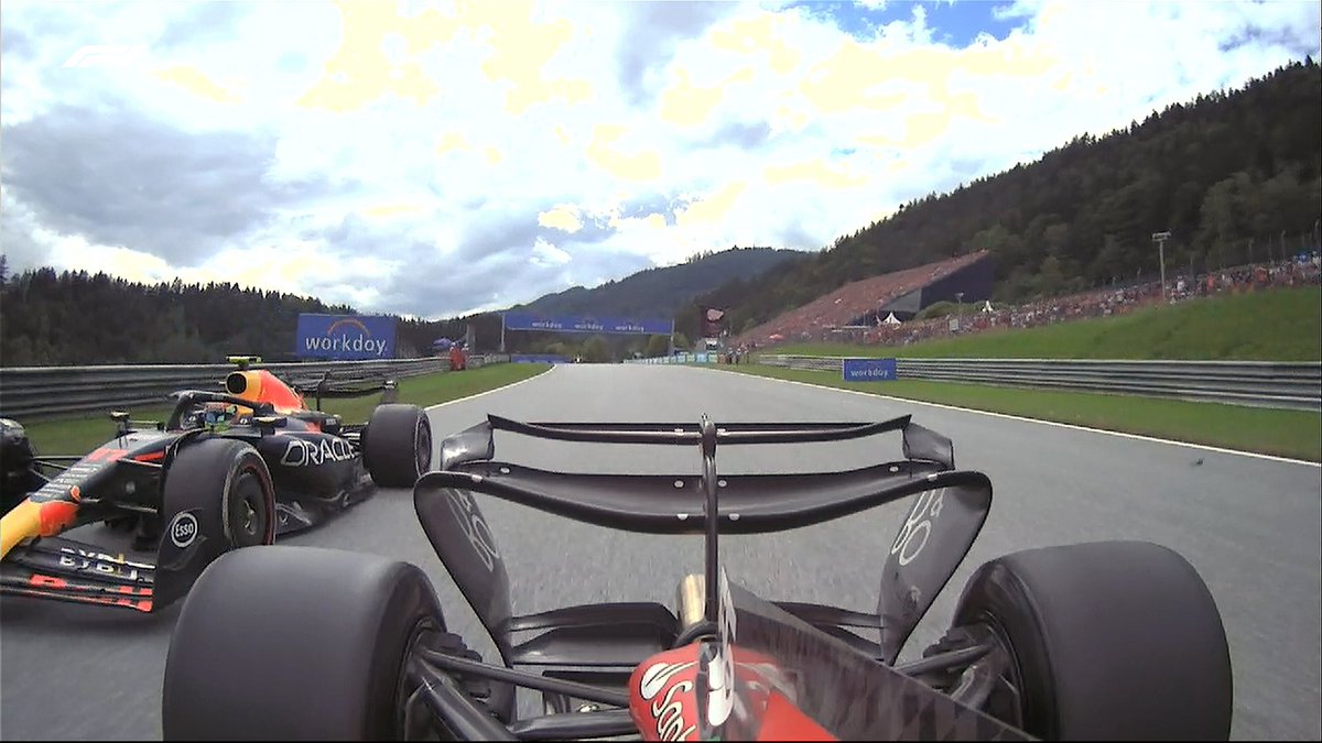 LordTaquitoF1's tweet photo. Que buena pelea vimos, Sainz dice que Checo lo estaba intimidando, ya Carlitos por favor no arruines el espectáculo que nos acaban de dar. 

Tremendos los dos! 👏🏽👏🏽👏🏽 https://t.co/cJleI9FGOX
