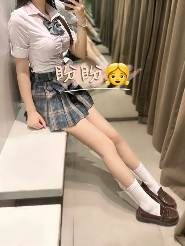 ov777v's tweet photo. jk才是必殺技😆 #喜歡嗎
#學生 #喜歡盼盼點愛心 #白虎少女 
#轉推留言愛心加追蹤 https://t.co/yFVT20grto