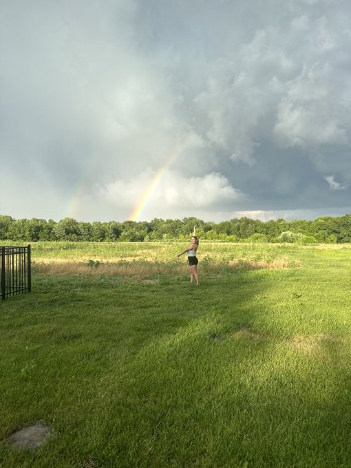I saw a double rainbow yesterday. You want to see what else was doubled? https://t.co/o2K3q5ncQ0