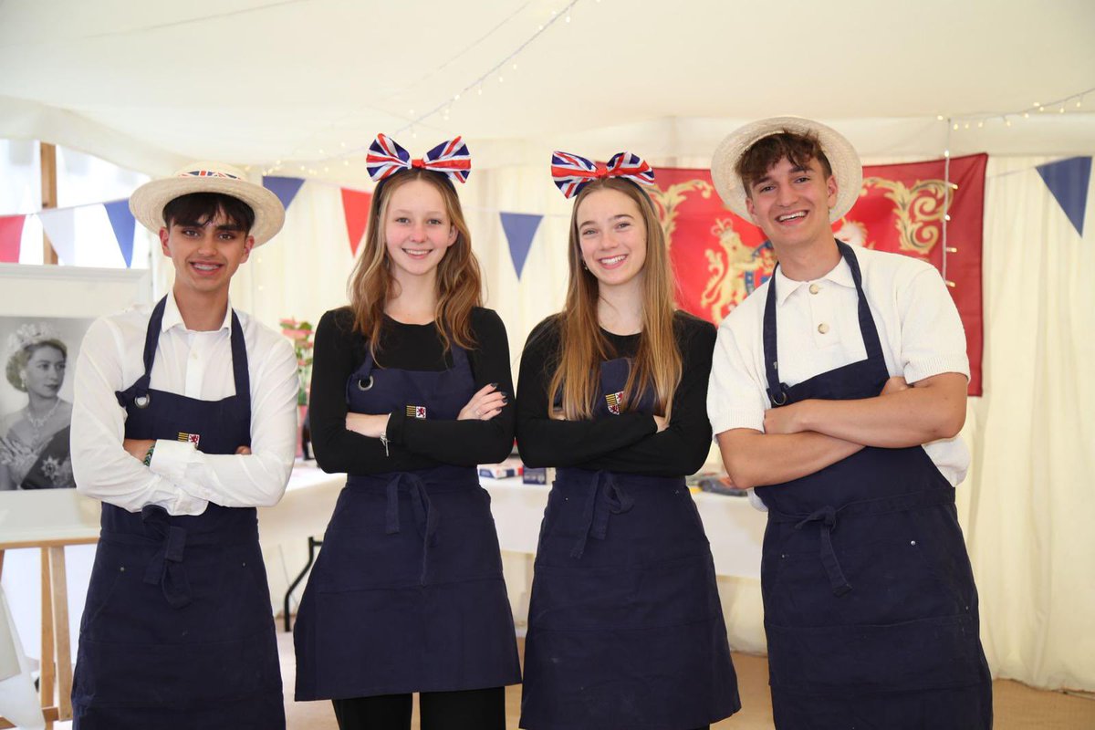 WSPA (@wspa10) on Twitter photo Huge thanks to the army of helpers including our amazing catering and estates teams, <a href="/DWiltsPhoto/">David Wiltshire Photography</a> and our pupil team too👏 Huge thanks to the army of helpers including our amazing catering and estates teams, <a href="/DWiltsPhoto/">David Wiltshire Photography</a> and our pupil team too👏