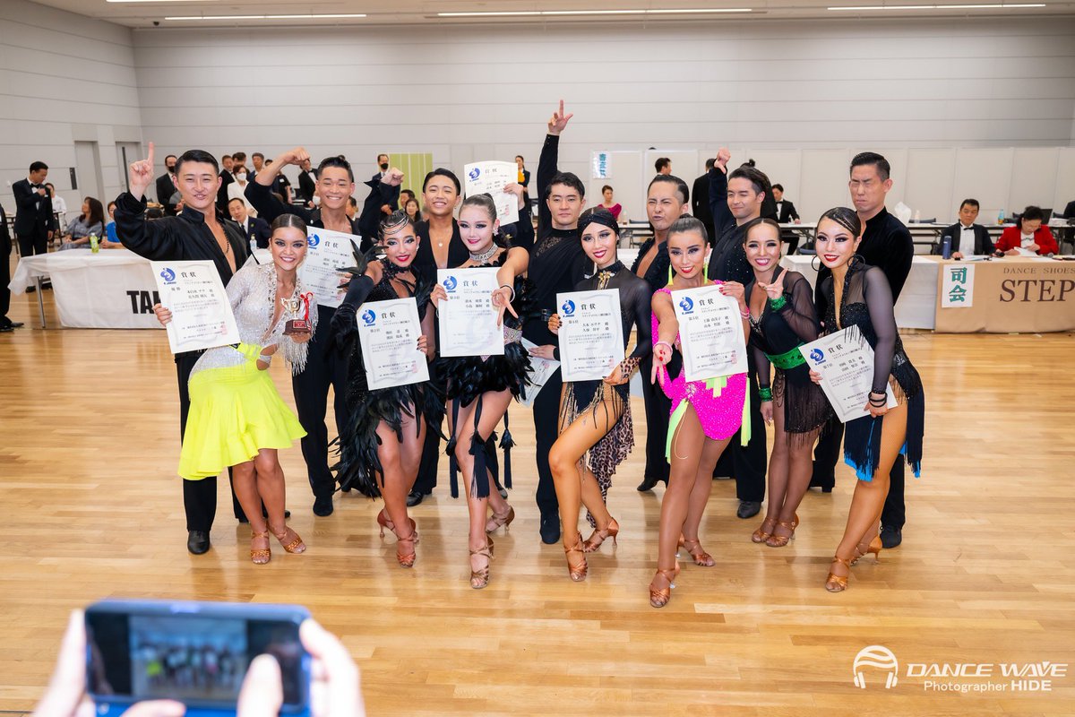 2023年度前期
東部日本ダンス選手権　結果❣️
アマ・ラテンアメリカン
1位🏆佐久間翔太・本白水ナナ組
2位　濱田琉成・飛田遥組
3位　小島獅桐・鈴木柚葉組
4位　久保祥平・大本エリナ組
5位　山本哲郎・工藤由美子組
6位　谷　茂秋・成田奈津希組
7位　川崎貴文・山田梨奈組

おめでとうございます㊗️